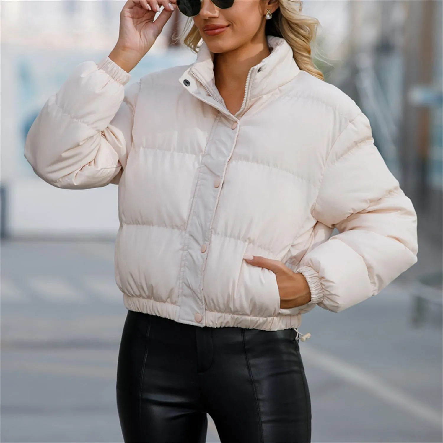 Andongnywell Women's Long Sleeve Zipper Puffer Jacket Winter Quilted Short Down Coat with Pockets Stand-up Collar
