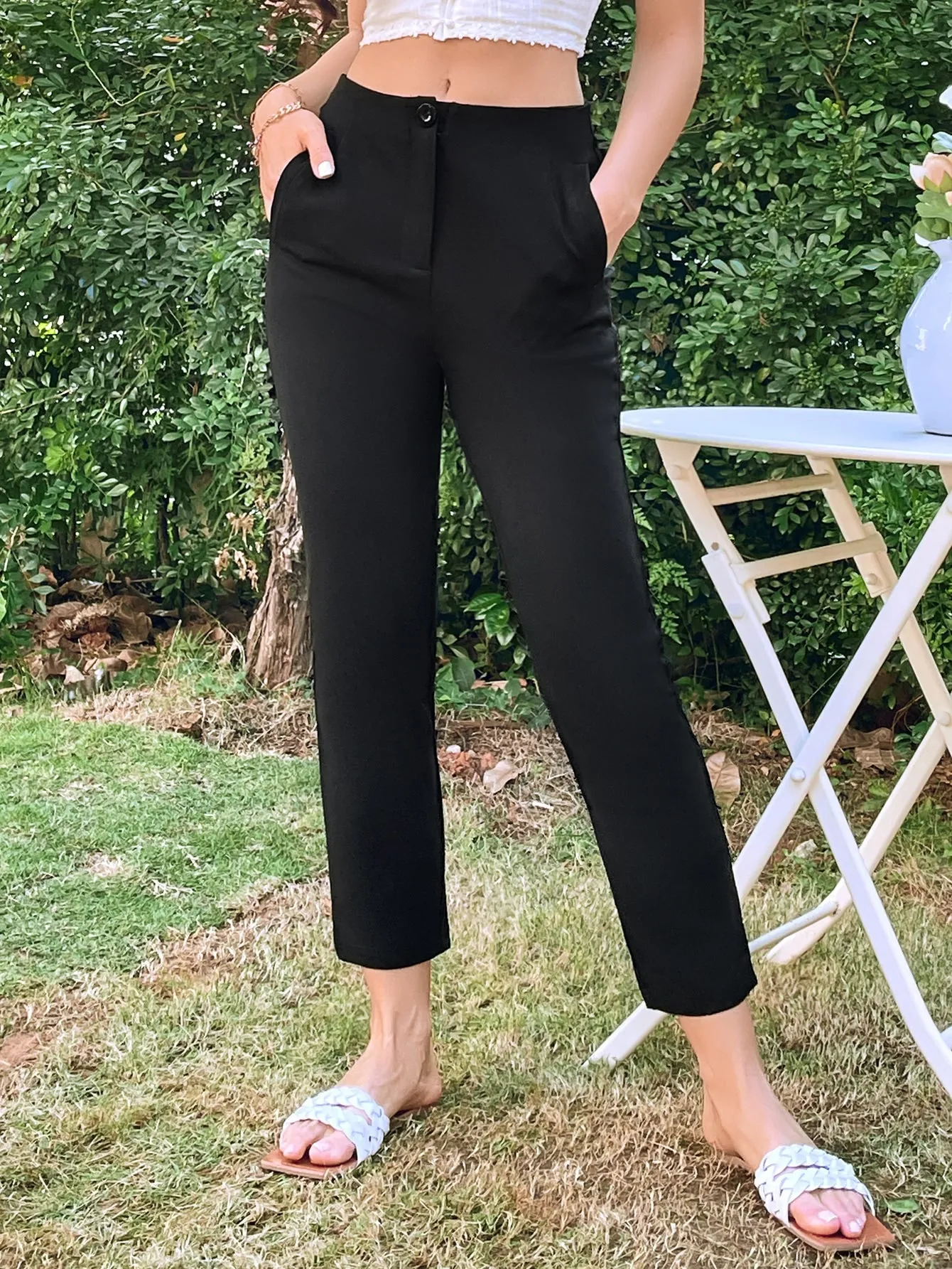 Black Zipper Fly Solid Slant Pocket Tailored Trousers