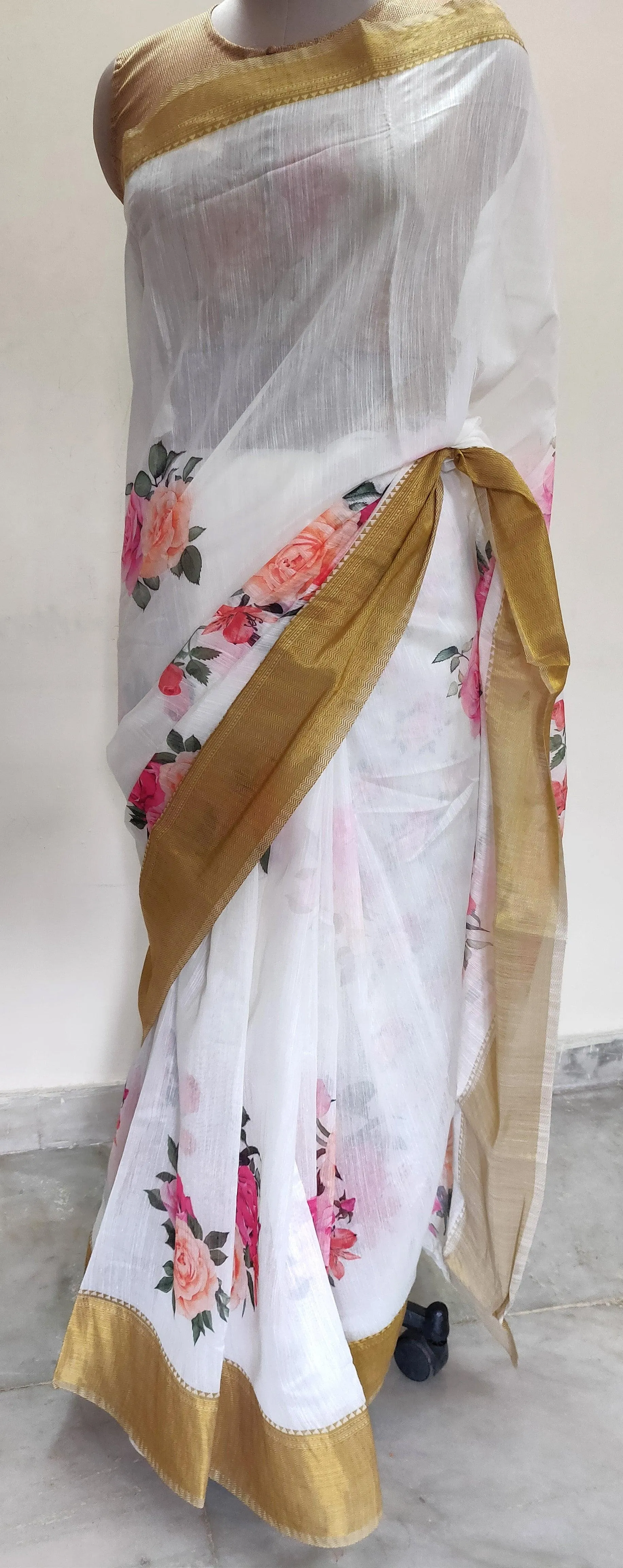 Designer Off white Floral Printed Linen Silk Saree ND03