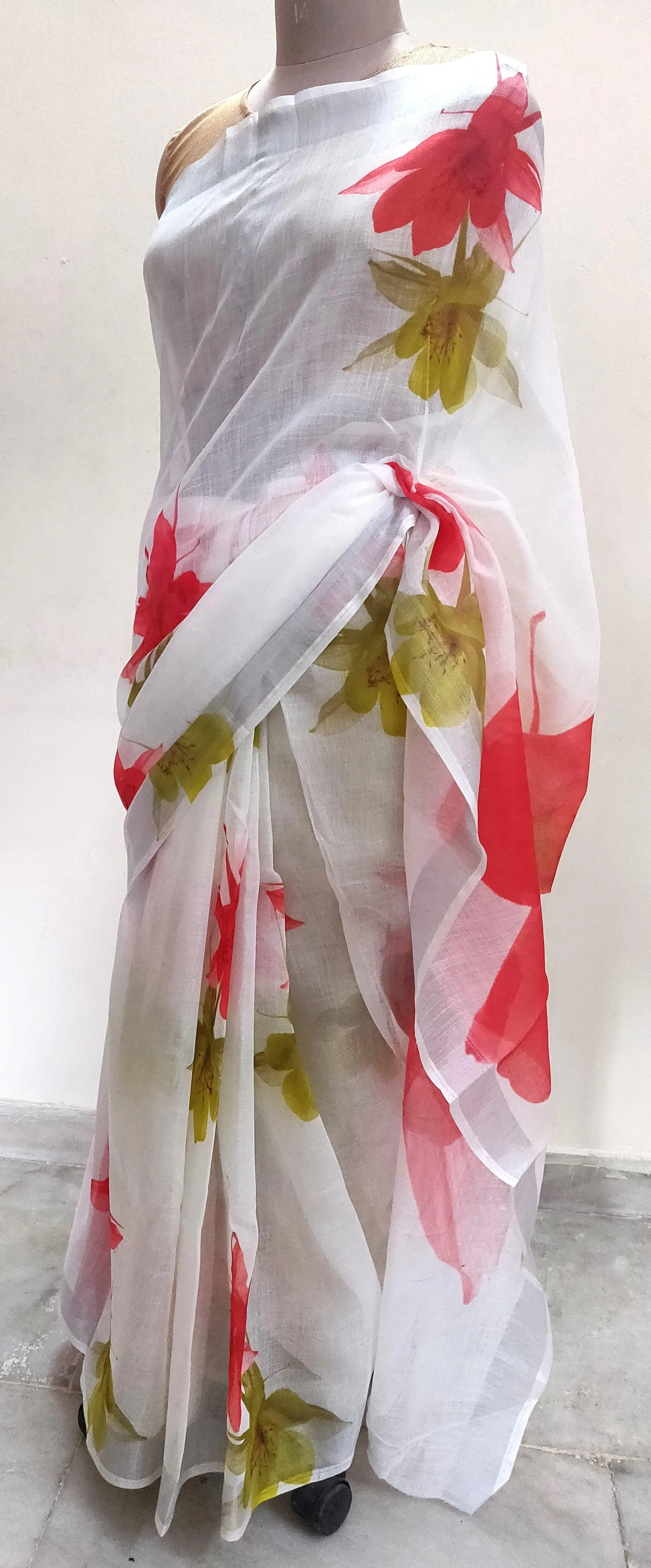 Designer Off White Floral Printed Linen Silk Saree ND05