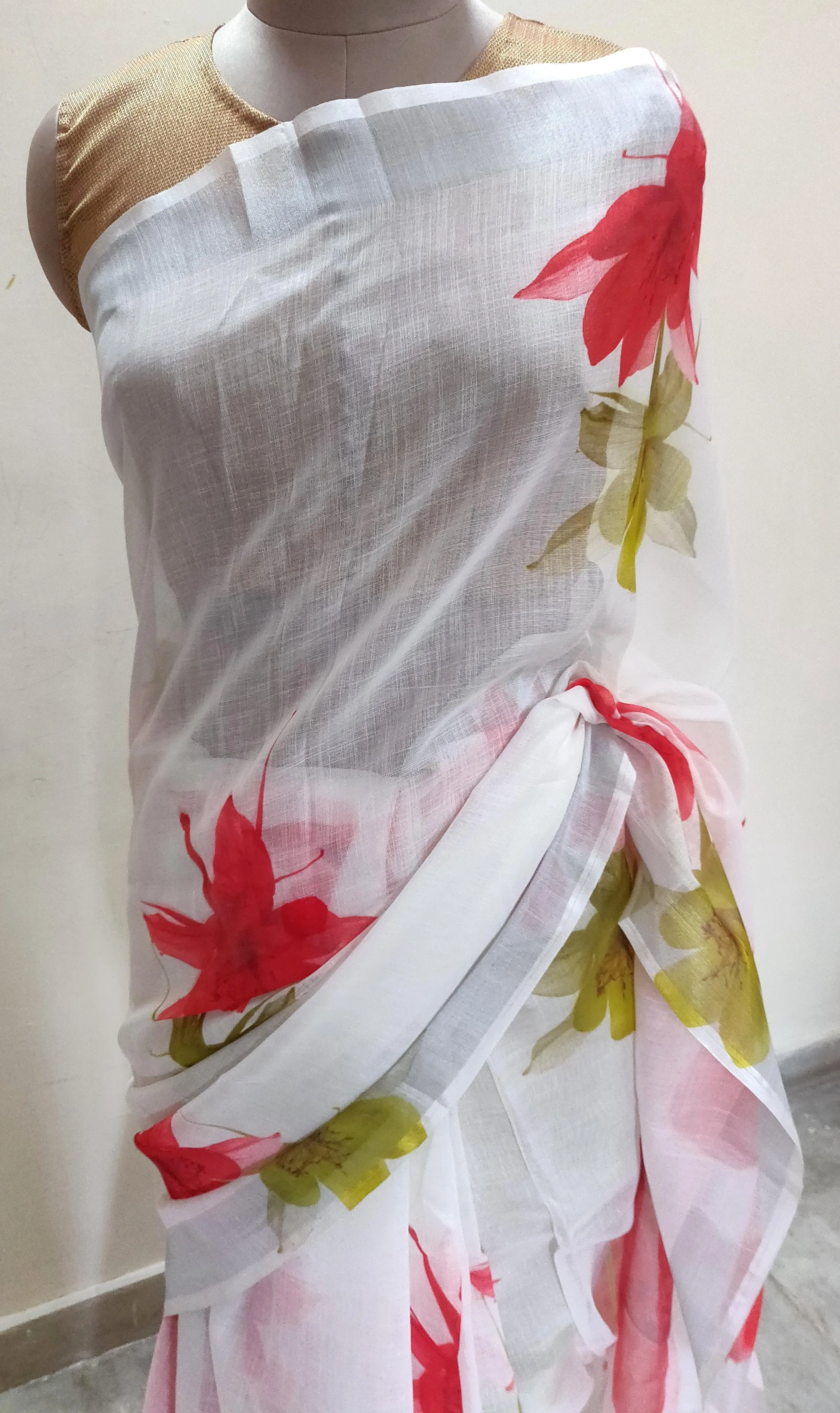 Designer Off White Floral Printed Linen Silk Saree ND05