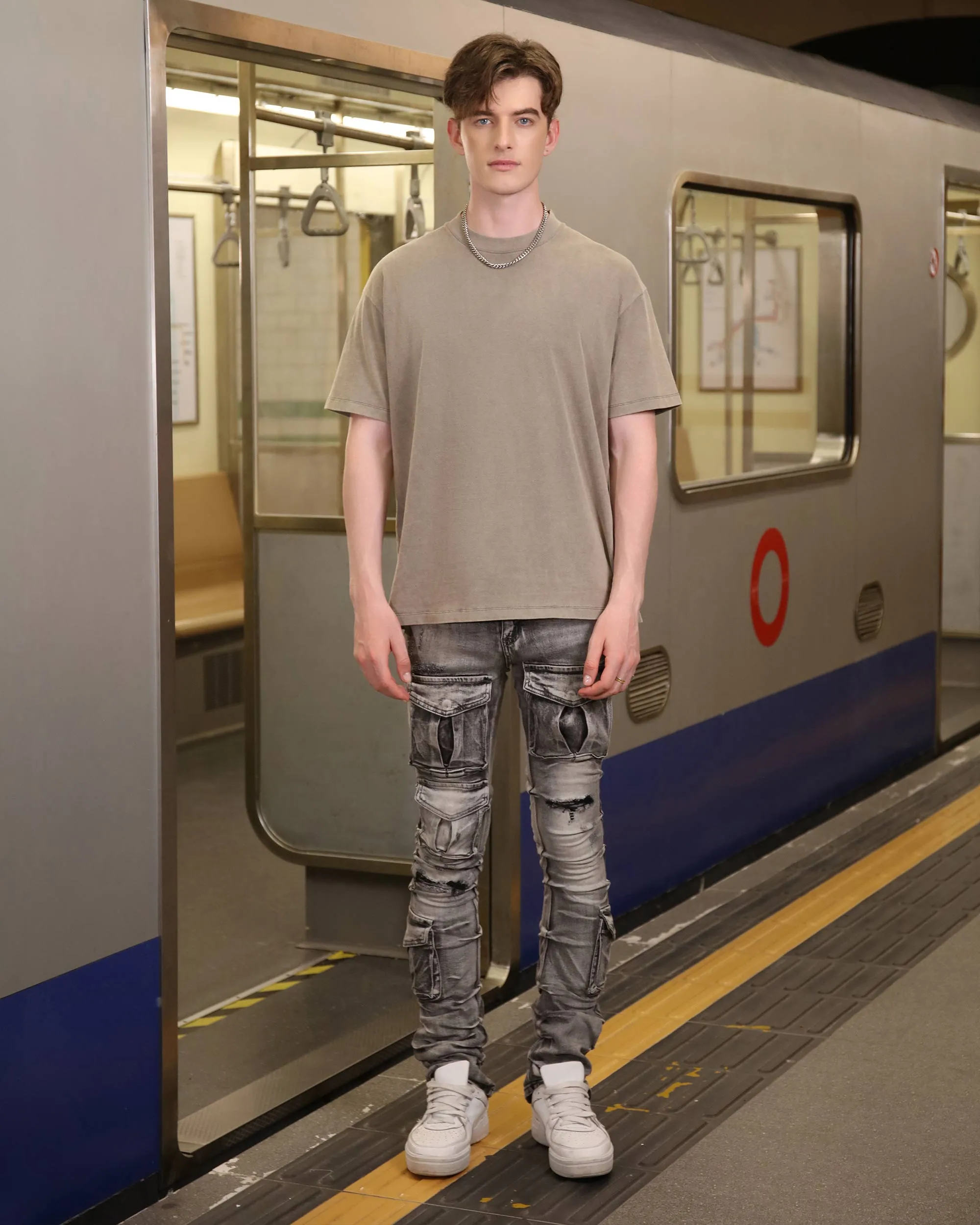 Distressed Gothic Cargo Grey Jeans with Multiple Pockets