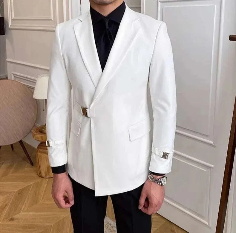 Elegant slim fit suit jacket