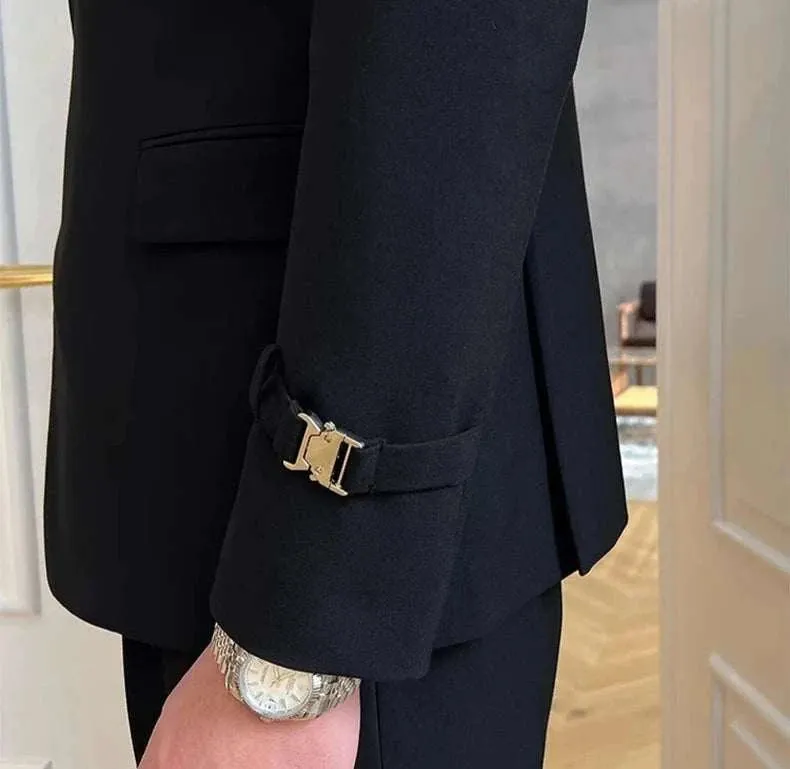 Elegant slim fit suit jacket