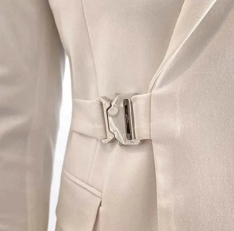 Elegant slim fit suit jacket