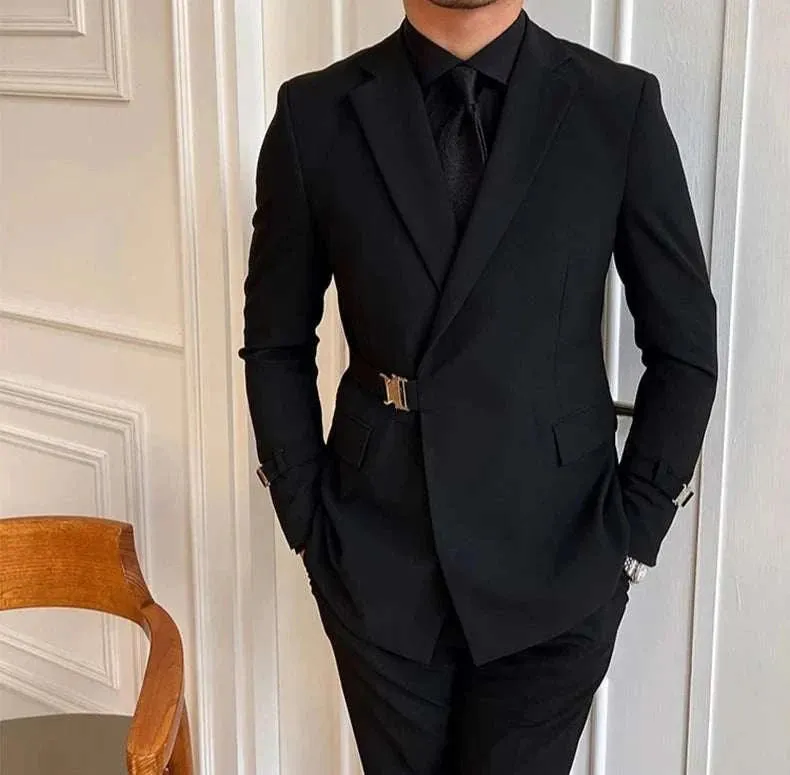 Elegant slim fit suit jacket