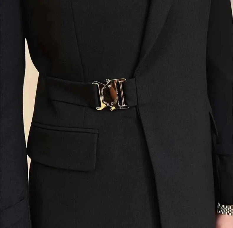 Elegant slim fit suit jacket
