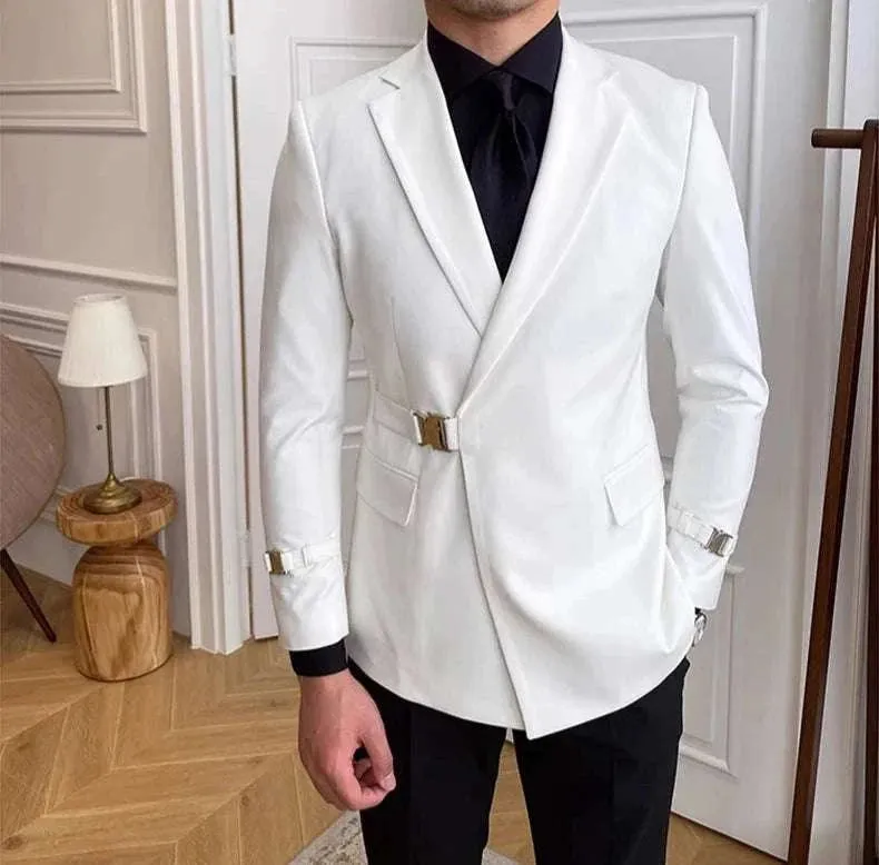 Elegant slim fit suit jacket