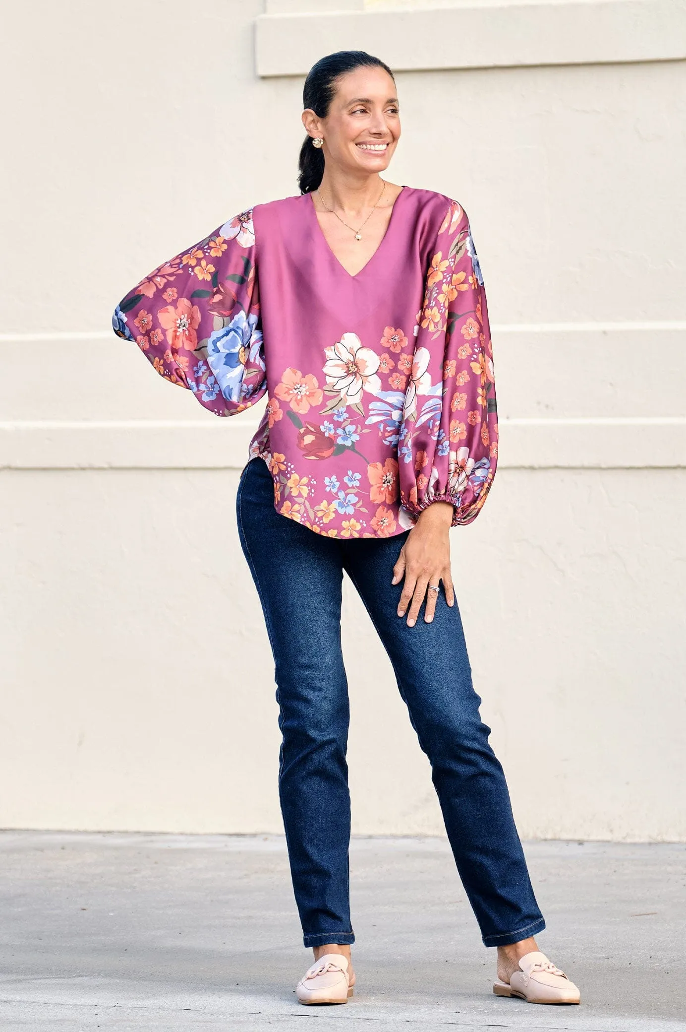 Milena V-Neck Long Sleeve Top Burgundy