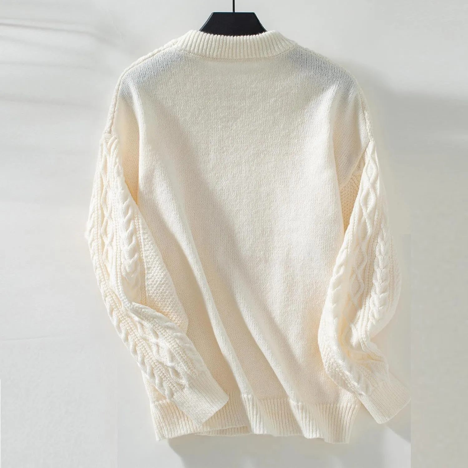 Womens Chunky Cable Knit Sweaters Fall Winter Crewneck Long Sleeve Pullover Sweater Loose Classic Fit Jumper Tops 2024
